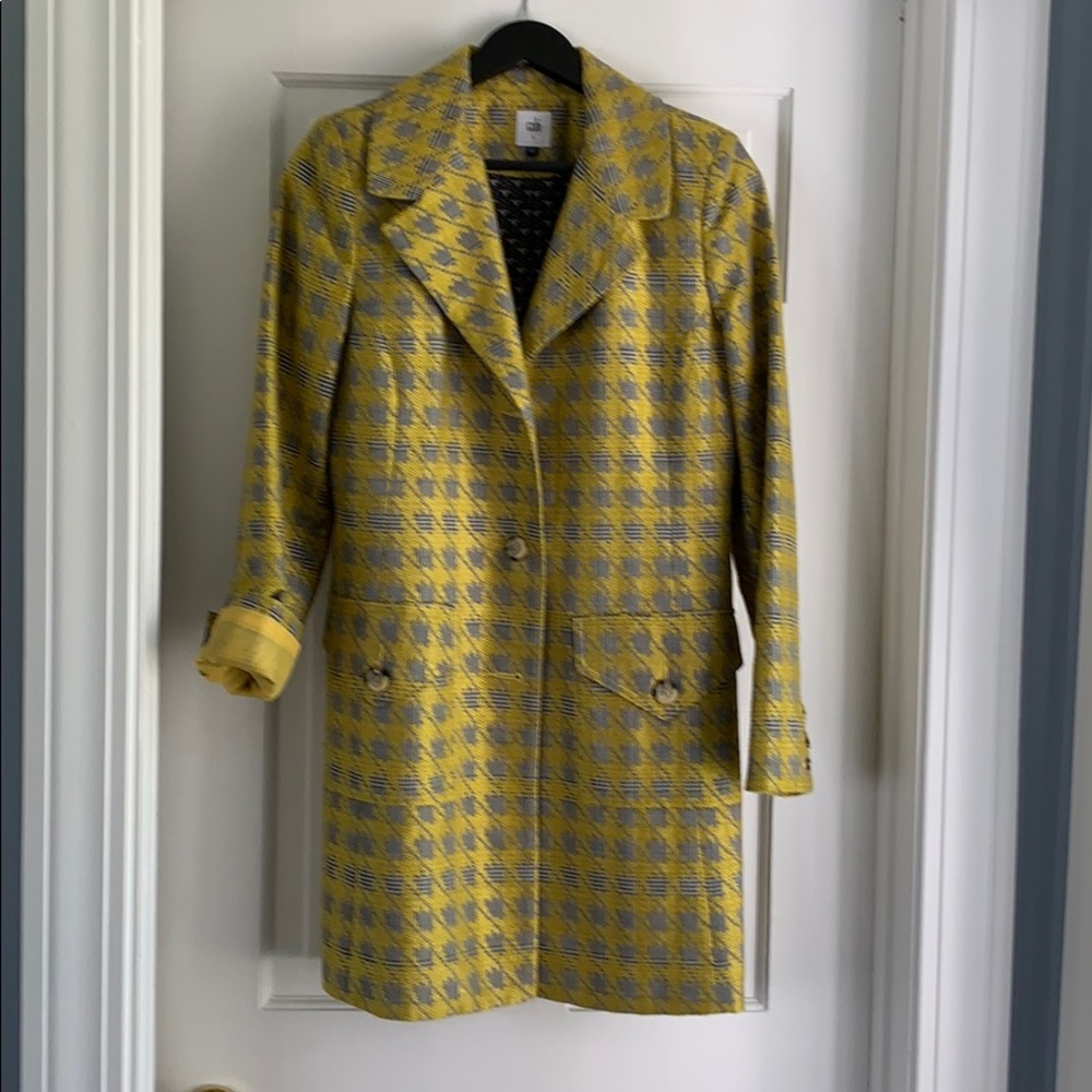 Almost new spring cabi jacket